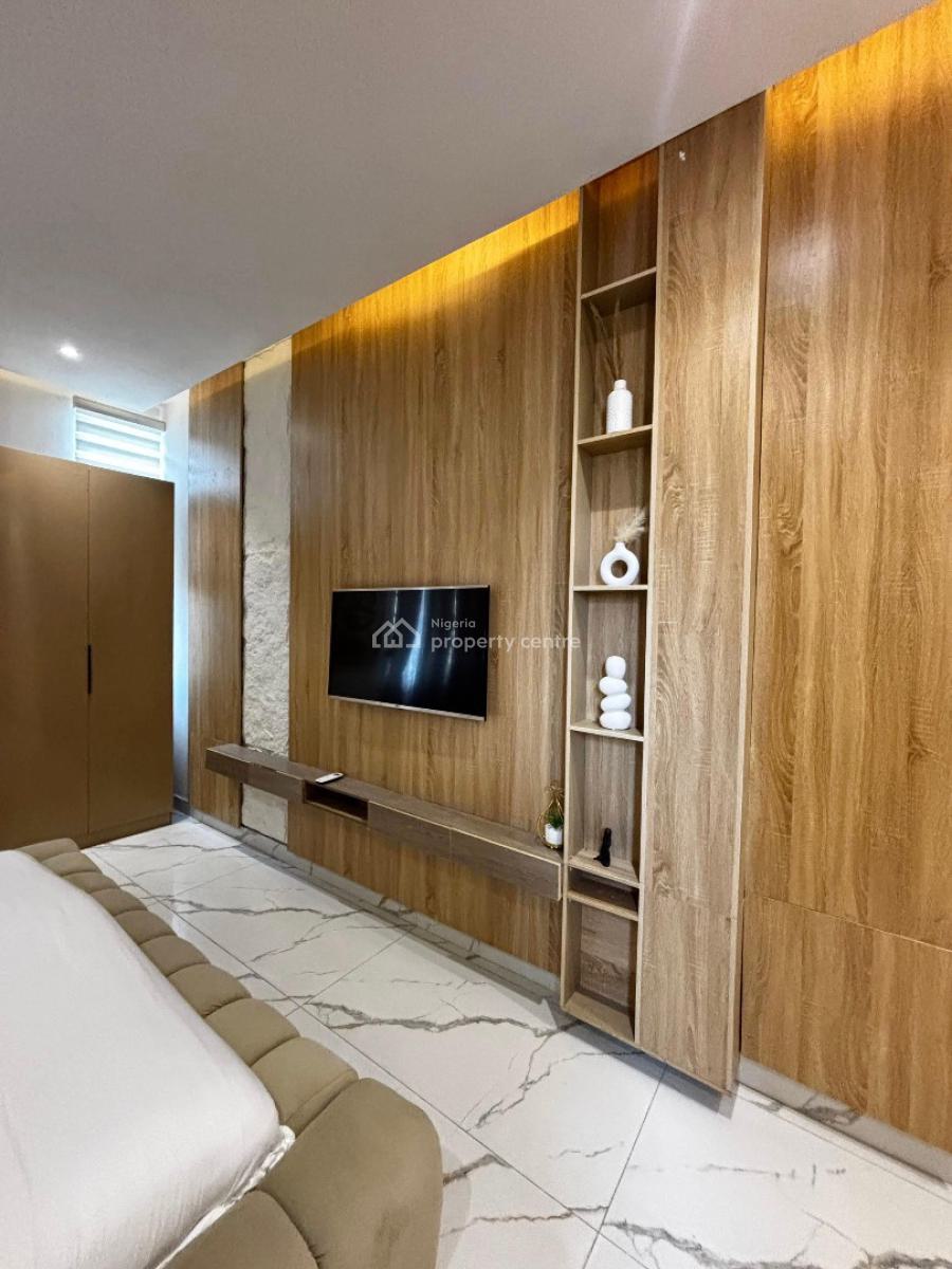 a Brand New Luxury 2 Bedroom Apartment with Ps5, Snooker Board, Lekki Phase 1, Lekki, Lagos, Flat / Apartment Short Let