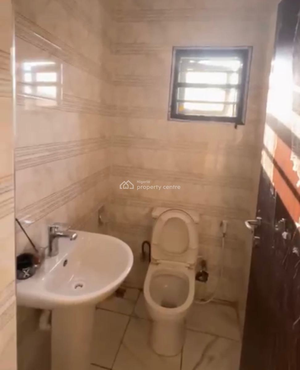 3-bedroom Apartment, Gilmore, Jahi, Abuja, Flat / Apartment for Rent