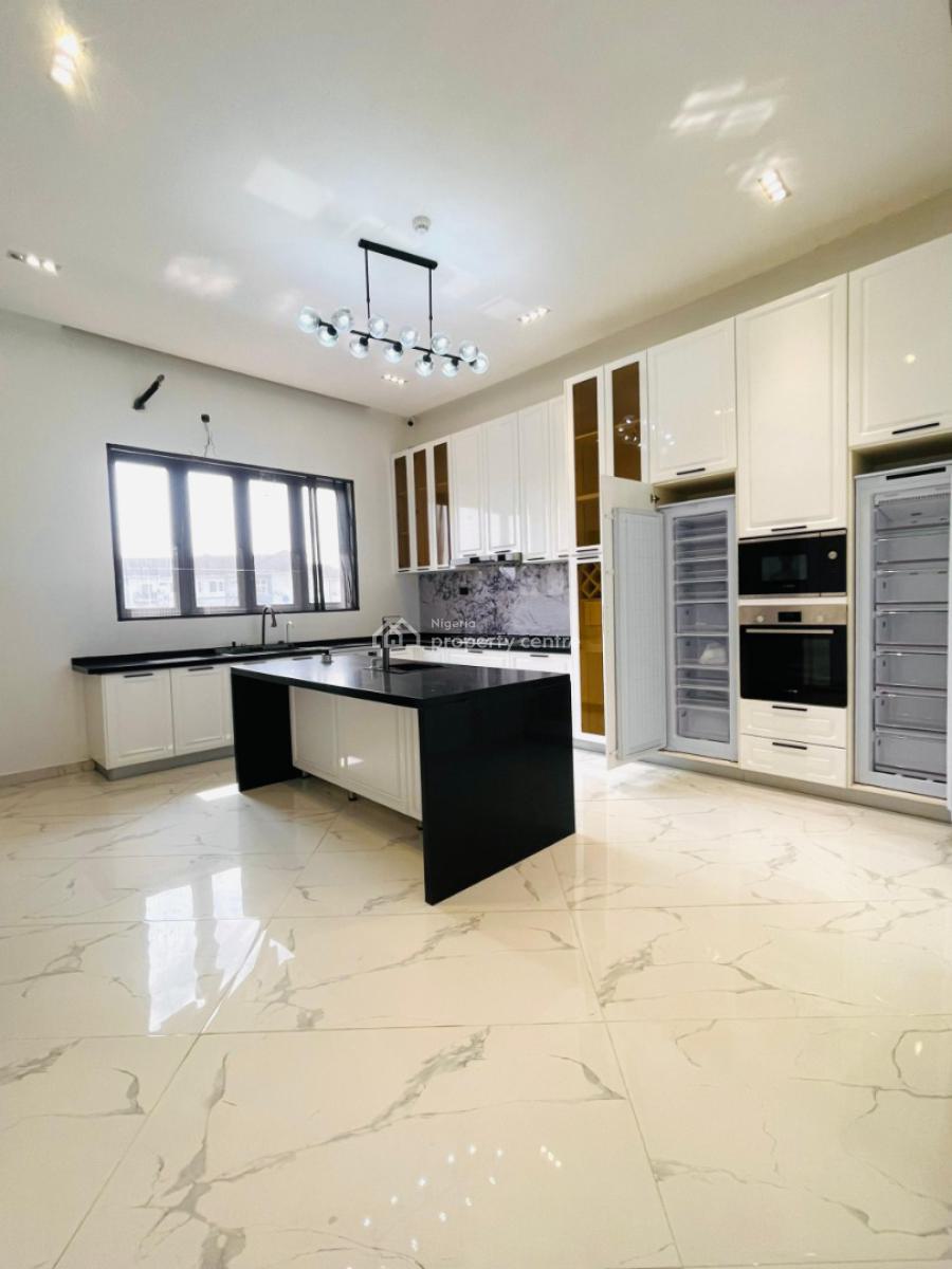 ️ Oligarch Standard 5 Bedrooms Super Luxury Home with Elevator, Ikoyi, Lagos, House for Sale