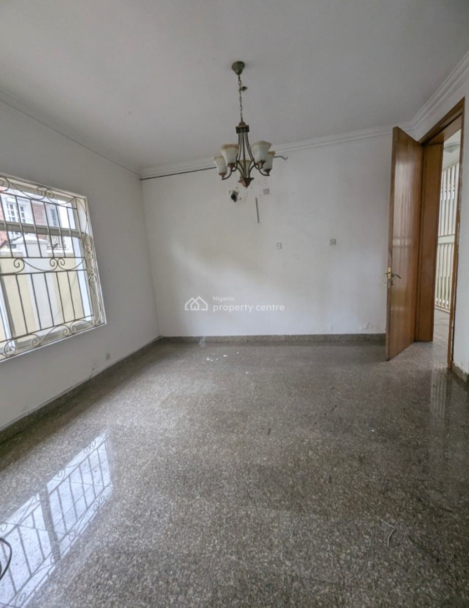 10-room+bq Duplex, Lekki Phase 1, Lekki, Lagos, Semi-detached Duplex for Rent