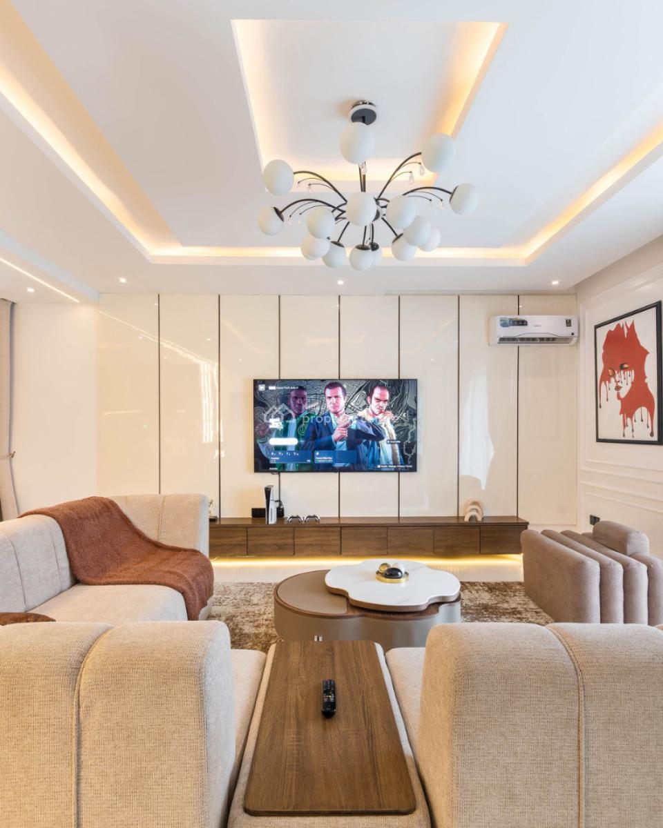 City View 2 Bedrooms Apartment with Ps5, Admiralty Way, Lekki Phase 1, Lekki, Lagos, Flat / Apartment Short Let