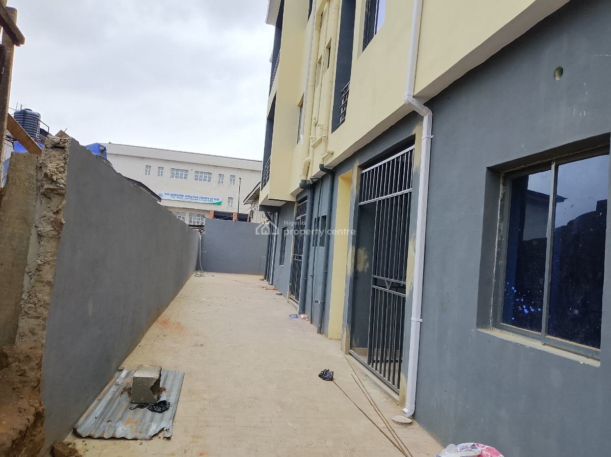 Newly Built Luxury Mini Flat, Off Hughes Avenue, Alagomeji, Yaba, Lagos, Mini Flat (room and Parlour) for Rent