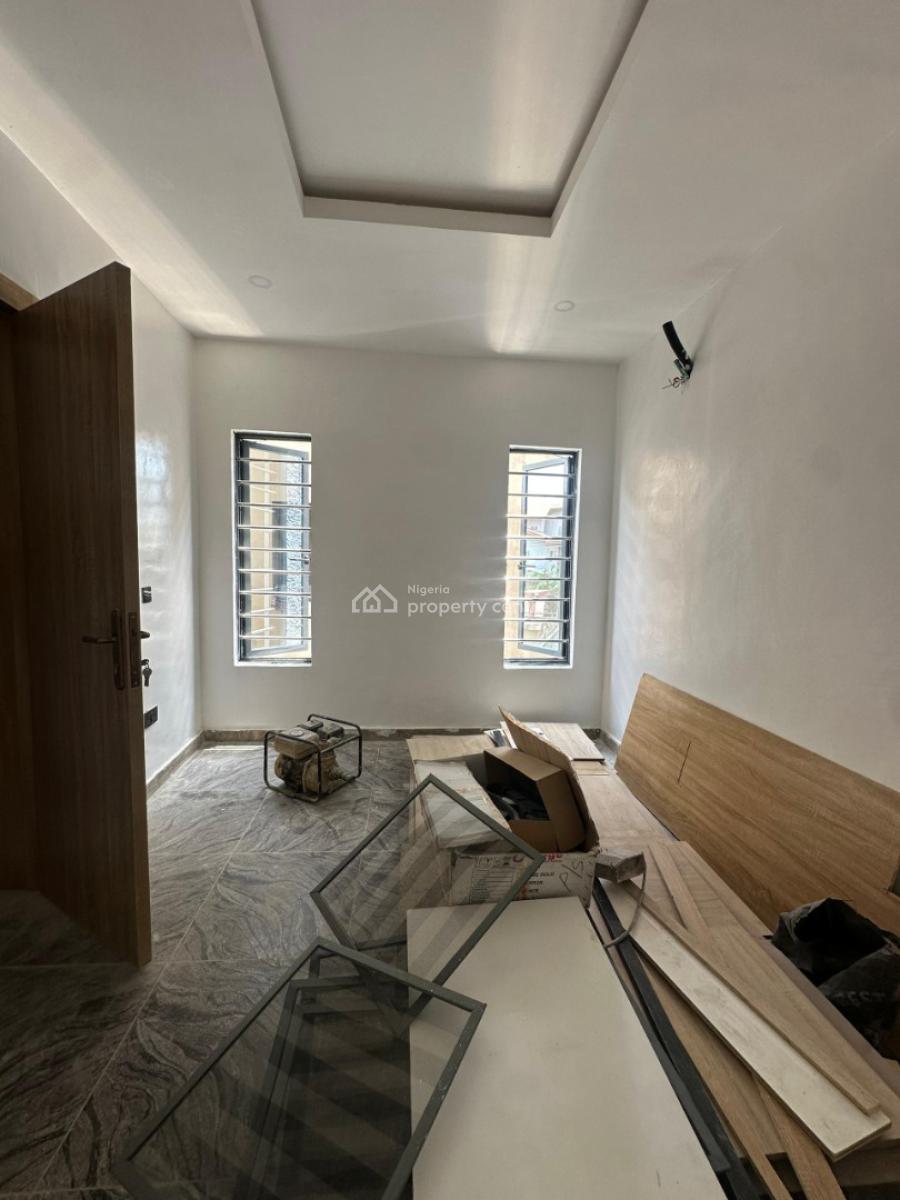2-bedroom Apartment, Ologolo, Lekki, Lagos, Flat / Apartment for Sale