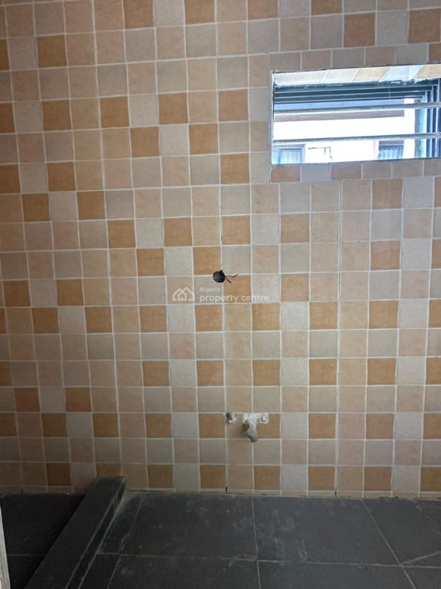 2-bedroom Apartment, Ologolo, Lekki, Lagos, Flat / Apartment for Sale