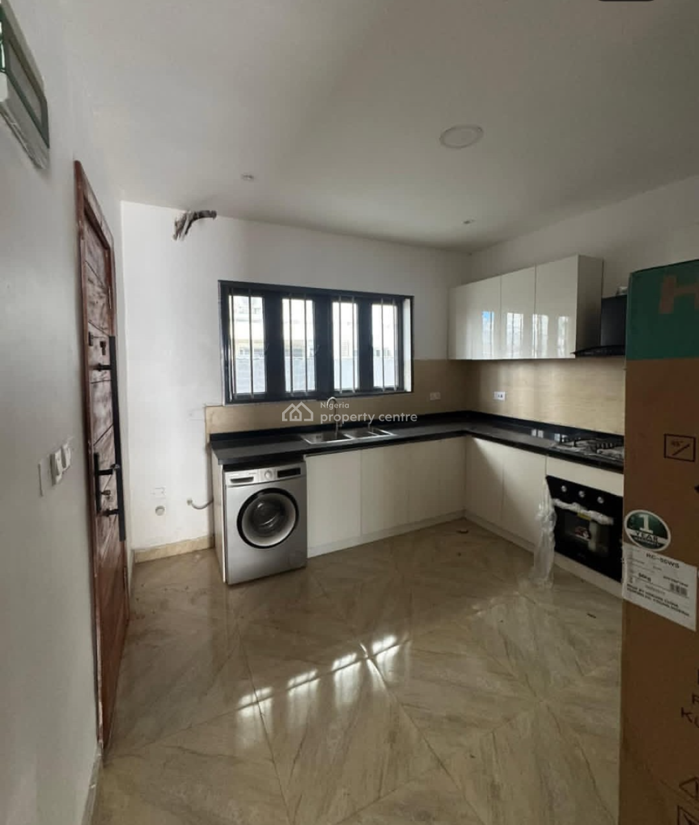 Fully Service 4 Bedroom Terrace Duplex, By Bis, Lekki Phase 1, Lekki, Lagos, Terraced Duplex for Rent