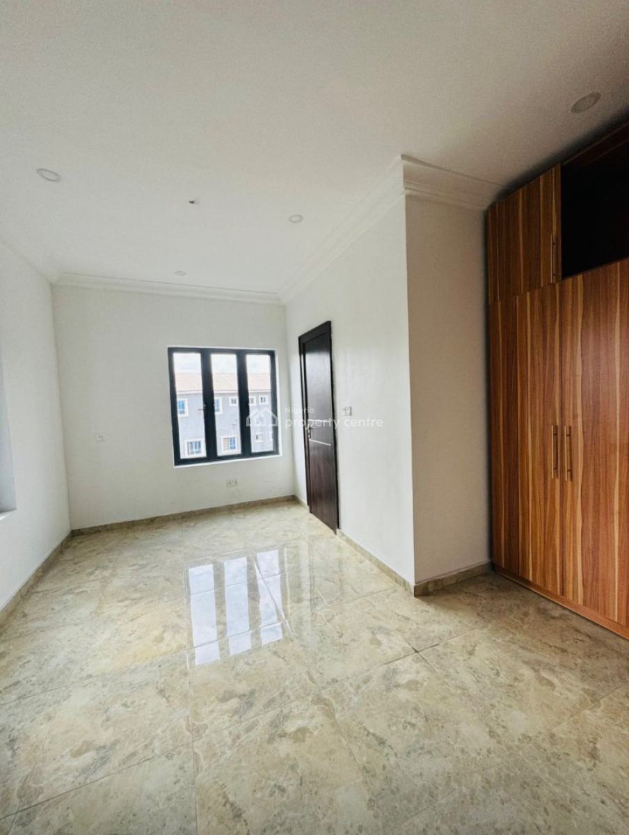 Nicely Built 4 Bedroom Terrace Duplex with a Bq, Yaba, Lagos, Terraced Duplex for Sale