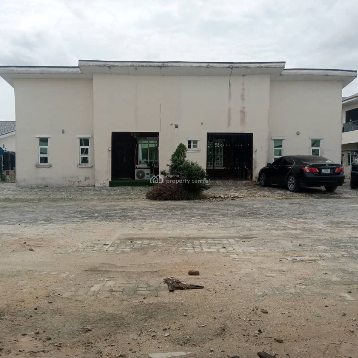 Fully Furnished Ensuite Room with Palor Space & Shared Kitchen, Orchid Road, Lekki, Lagos, House for Rent