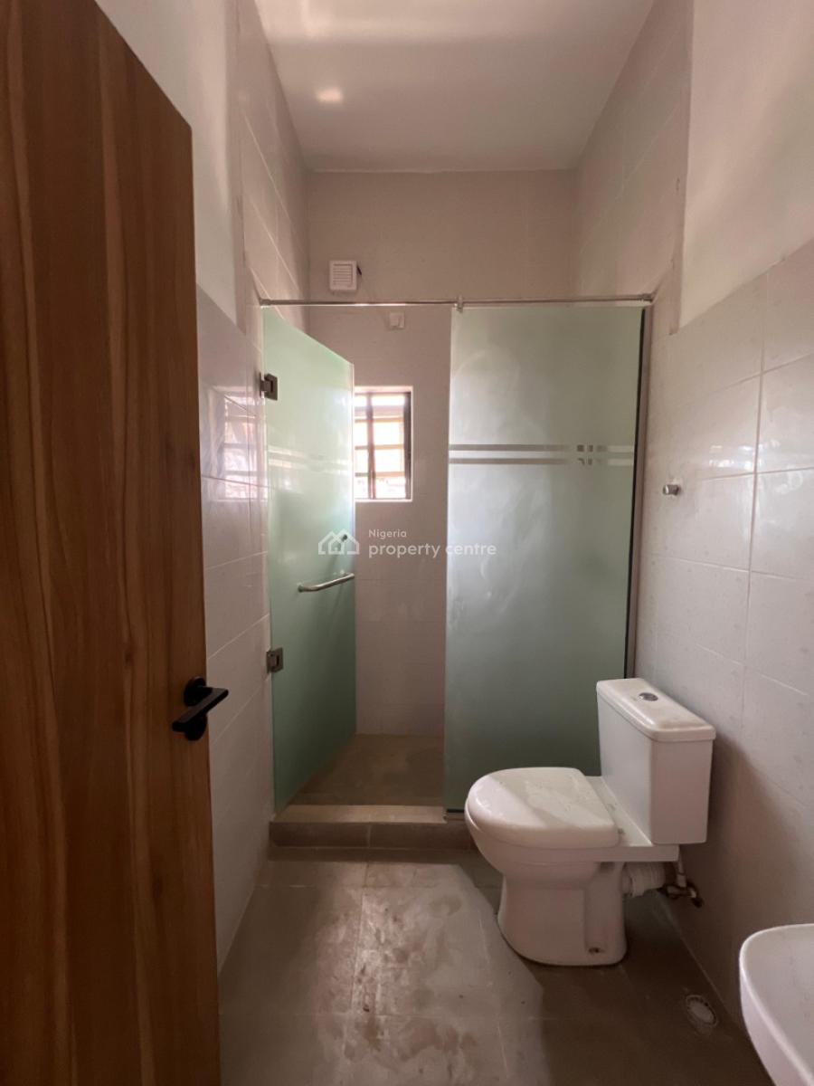 2 Bedroom Apartment in Choice Location, Fastest Closers Needed, Freedom Way, Lekki Phase 1, Lekki, Lagos, Flat / Apartment for Sale
