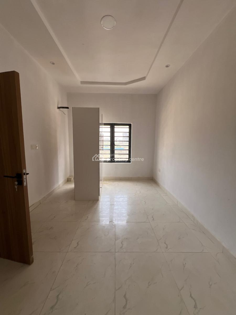 2 Bedroom Apartment in Choice Location, Fastest Closers Needed, Freedom Way, Lekki Phase 1, Lekki, Lagos, Flat / Apartment for Sale