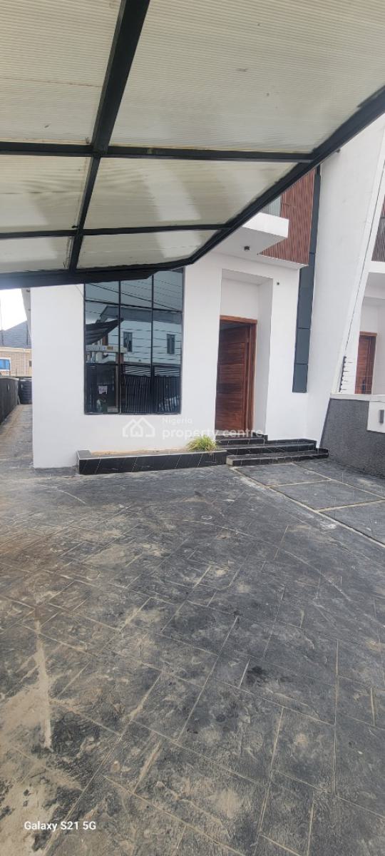 4bedroom Semi Detached Alone in Compound with Bq, Ikota Villa Estate, Lekki, Lagos, Semi-detached Duplex for Rent
