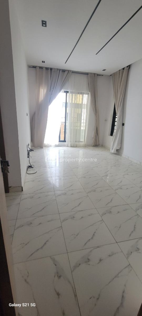 4bedroom Semi Detached Alone in Compound with Bq, Ikota Villa Estate, Lekki, Lagos, Semi-detached Duplex for Rent