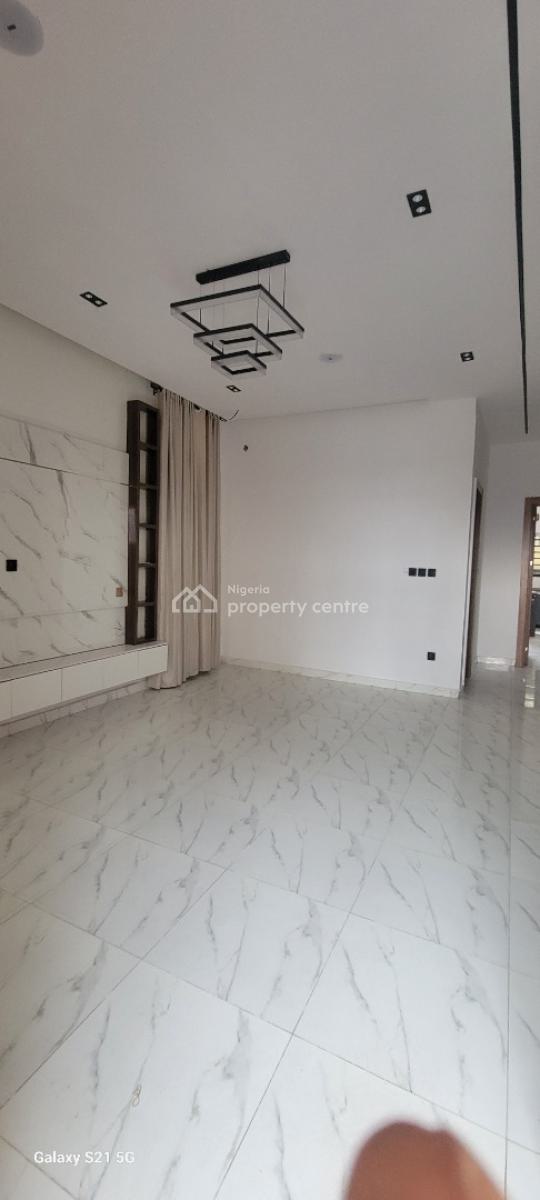 4bedroom Semi Detached Alone in Compound with Bq, Ikota Villa Estate, Lekki, Lagos, Semi-detached Duplex for Rent