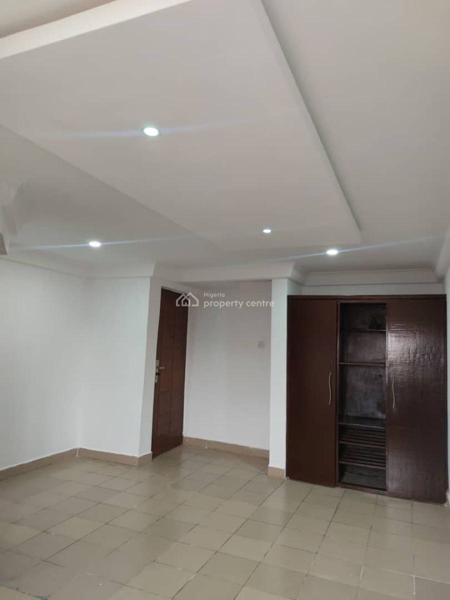 Luxury 3 Bedroom Town House with a Room Bq, Swimming Pool, Lekki Phase 1, Lekki, Lagos, Terraced Duplex for Rent