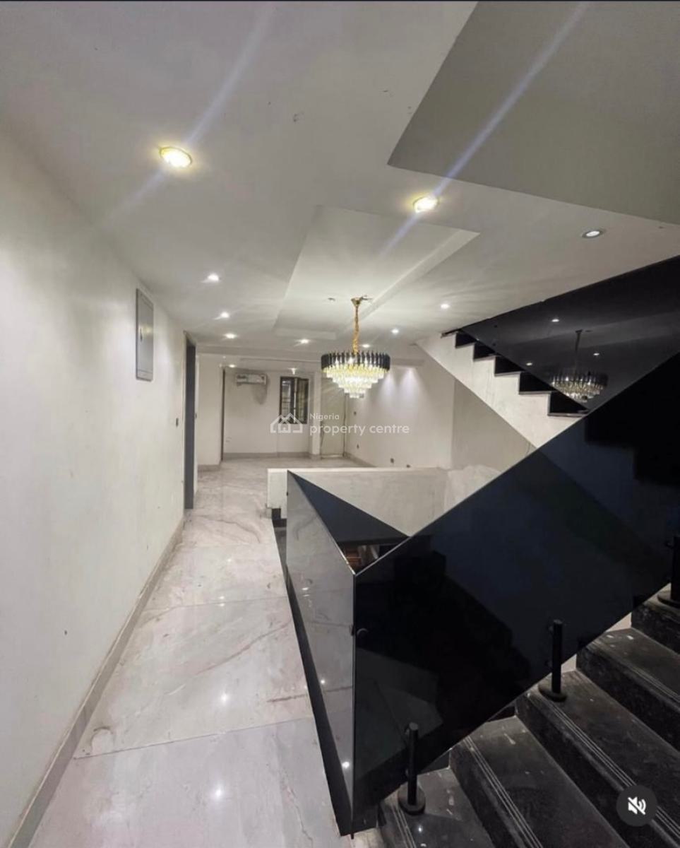 5 Bedroom Spacious House with a Bq, Gbagada, Lagos, Detached Duplex for Sale
