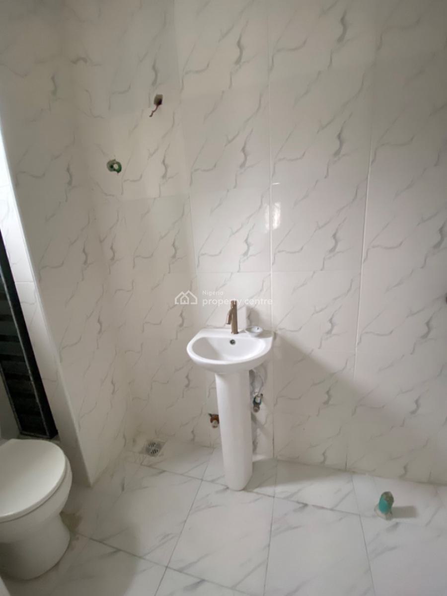 Brand New 3 Bedroom Apartment Available, Chevron, Lekki, Lagos, Flat / Apartment for Sale