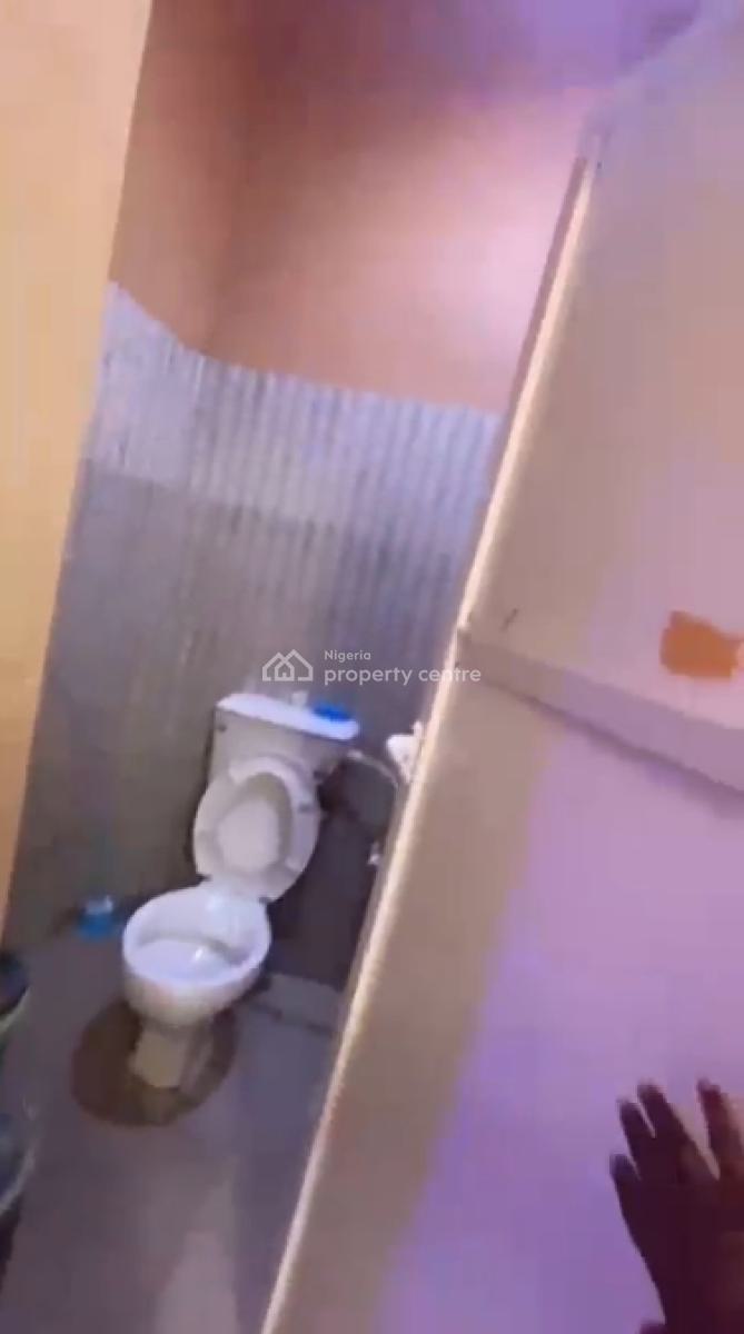 a Semi-furnished, Standard & Decent Miniflat (upstairs), Off Folagoro Road, Yaba, Lagos, Mini Flat (room and Parlour) for Rent