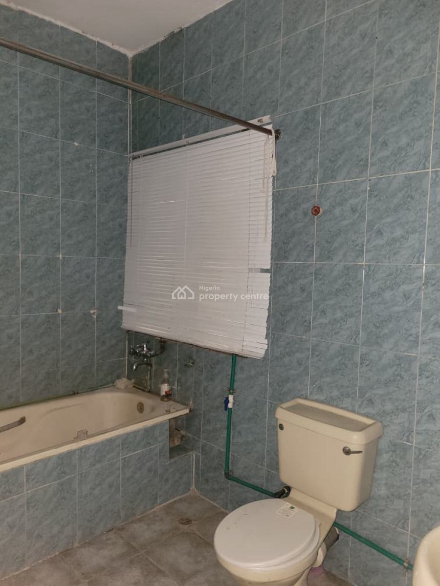Partly Serviced 3 Bedroom Terrace Without Bq, Lekki Phase 1, Lekki, Lagos, House for Rent