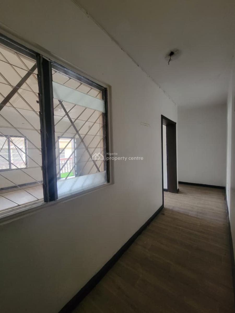 Partly Serviced 3 Bedroom Terrace Without Bq, Lekki Phase 1, Lekki, Lagos, House for Rent