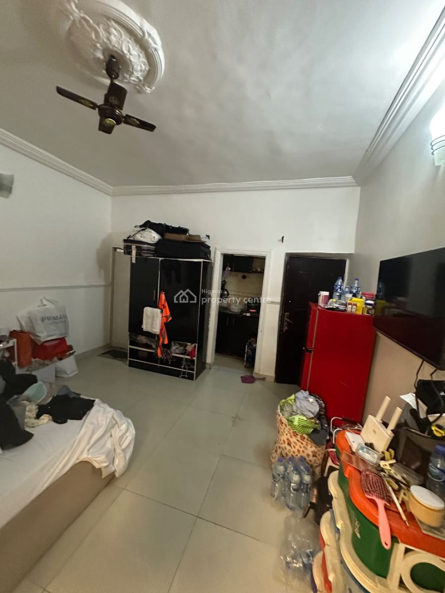 a Standard Room Self Contain Apartment in a Decent Environment, 3rd Avenue, Gwarinpa, Abuja, Self Contain (single Rooms) for Rent