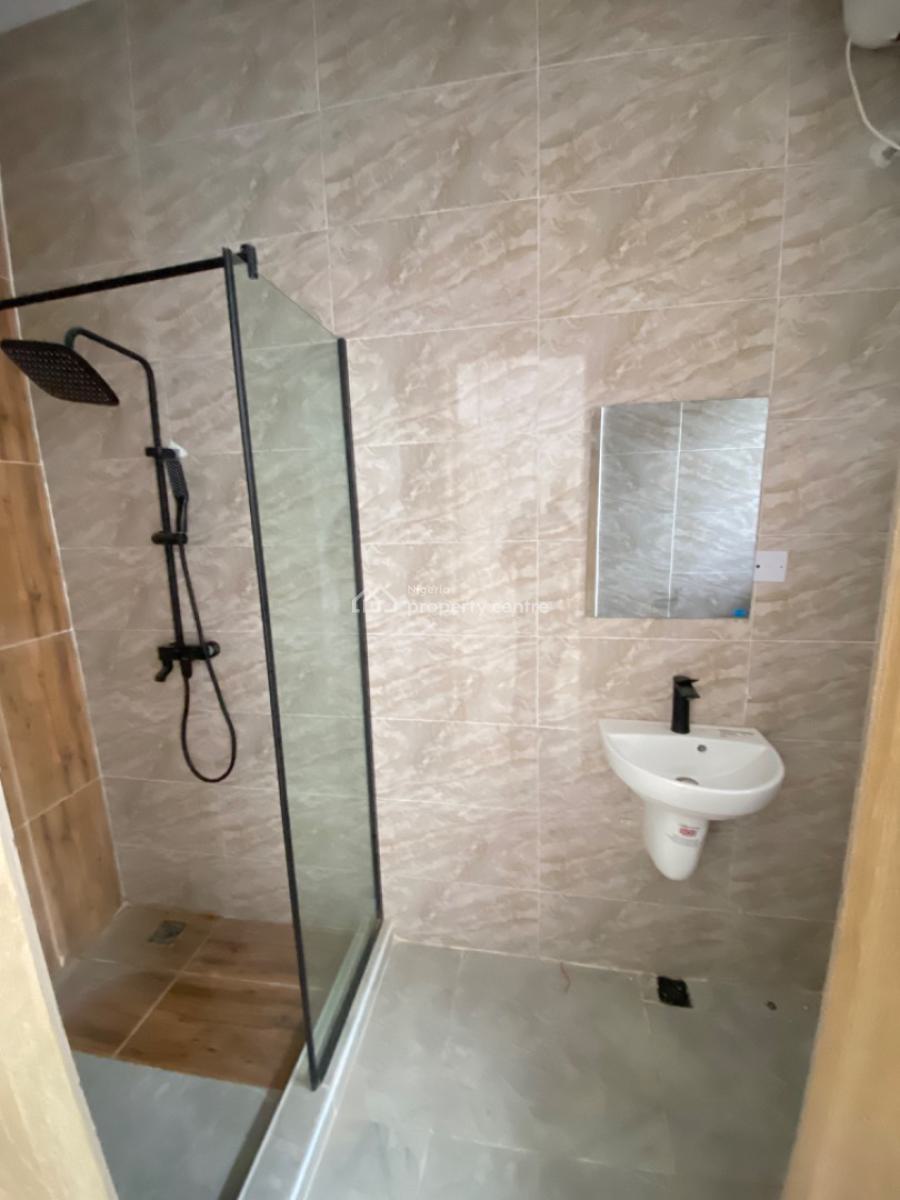2 Bedroom Apartment with Elevator, Pool and Rooftop Available, Ikota, Lekki, Lagos, Flat / Apartment for Sale