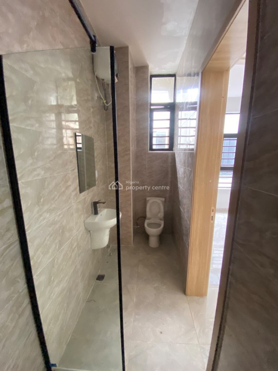 2 Bedroom Apartment with Elevator, Pool and Rooftop Available, Ikota, Lekki, Lagos, Flat / Apartment for Sale