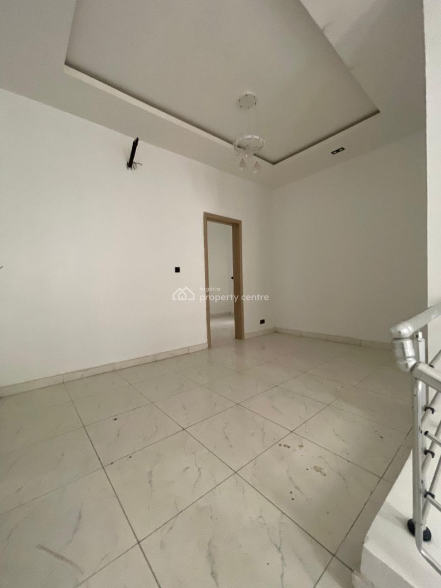 Well Built 5 Bedroom Fully Detached Duplex with Bq, Car Port and Security, Orchid, Lekki, Lagos, Detached Duplex for Sale