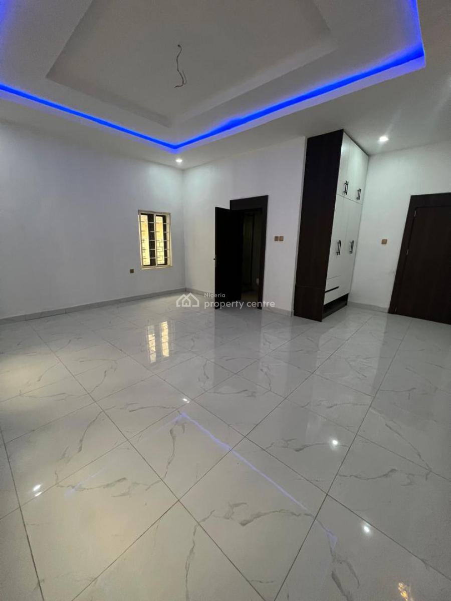 6-bedroom Penthouse Duplex, Karsana, Abuja, Flat / Apartment for Sale