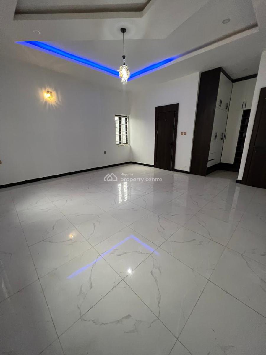 6-bedroom Penthouse Duplex, Karsana, Abuja, Flat / Apartment for Sale