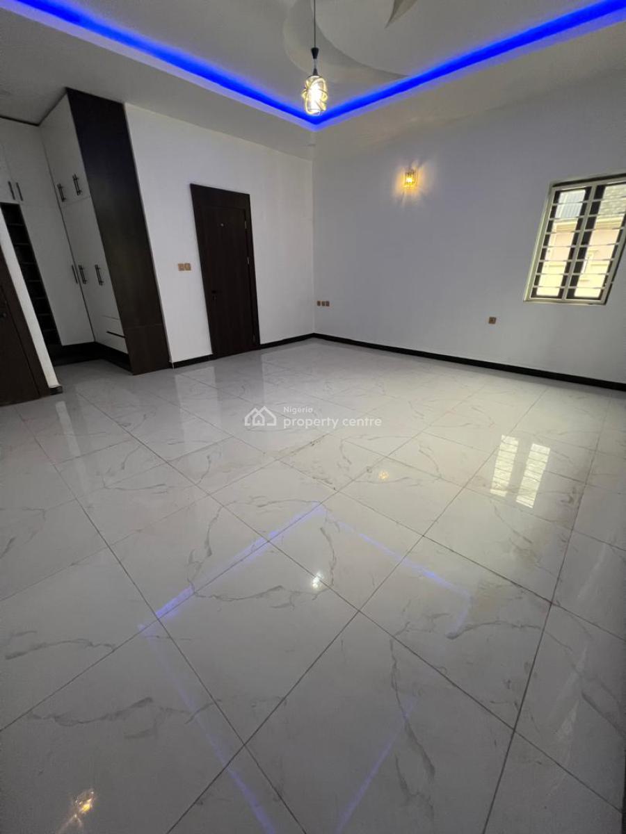 6-bedroom Penthouse Duplex, Karsana, Abuja, Flat / Apartment for Sale