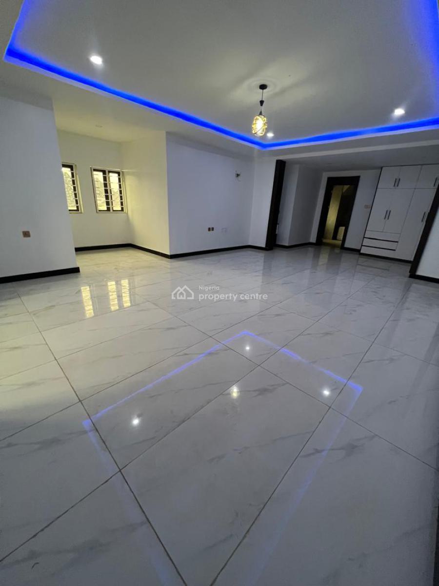 6-bedroom Penthouse Duplex, Karsana, Abuja, Flat / Apartment for Sale