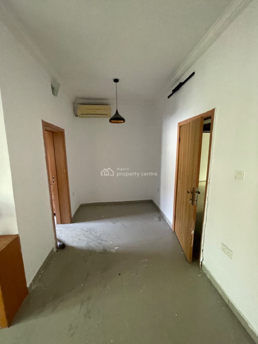 2/3 Three Bedroom Flat Ikota Gra, Ikota Gra, Ikota, Lekki, Lagos, Flat / Apartment for Rent