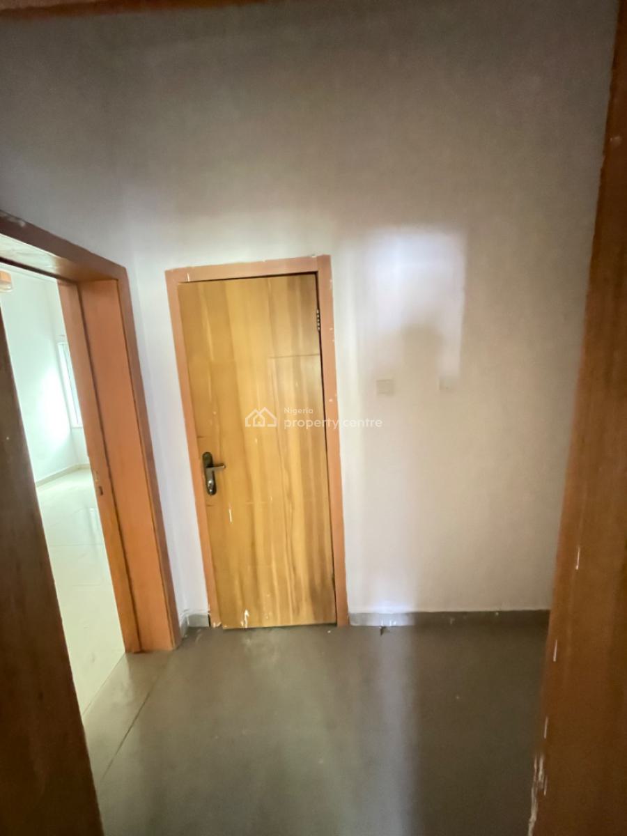 2/3 Three Bedroom Flat Ikota Gra, Ikota Gra, Ikota, Lekki, Lagos, Flat / Apartment for Rent
