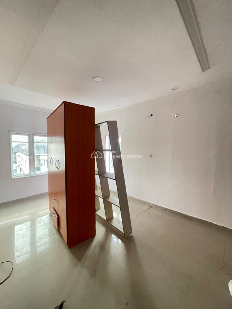 3 Bedroom Flats Ikota Gra, Ikota Gra, Ikota Villa Estate, Ikota, Lekki, Lagos, Flat / Apartment for Rent