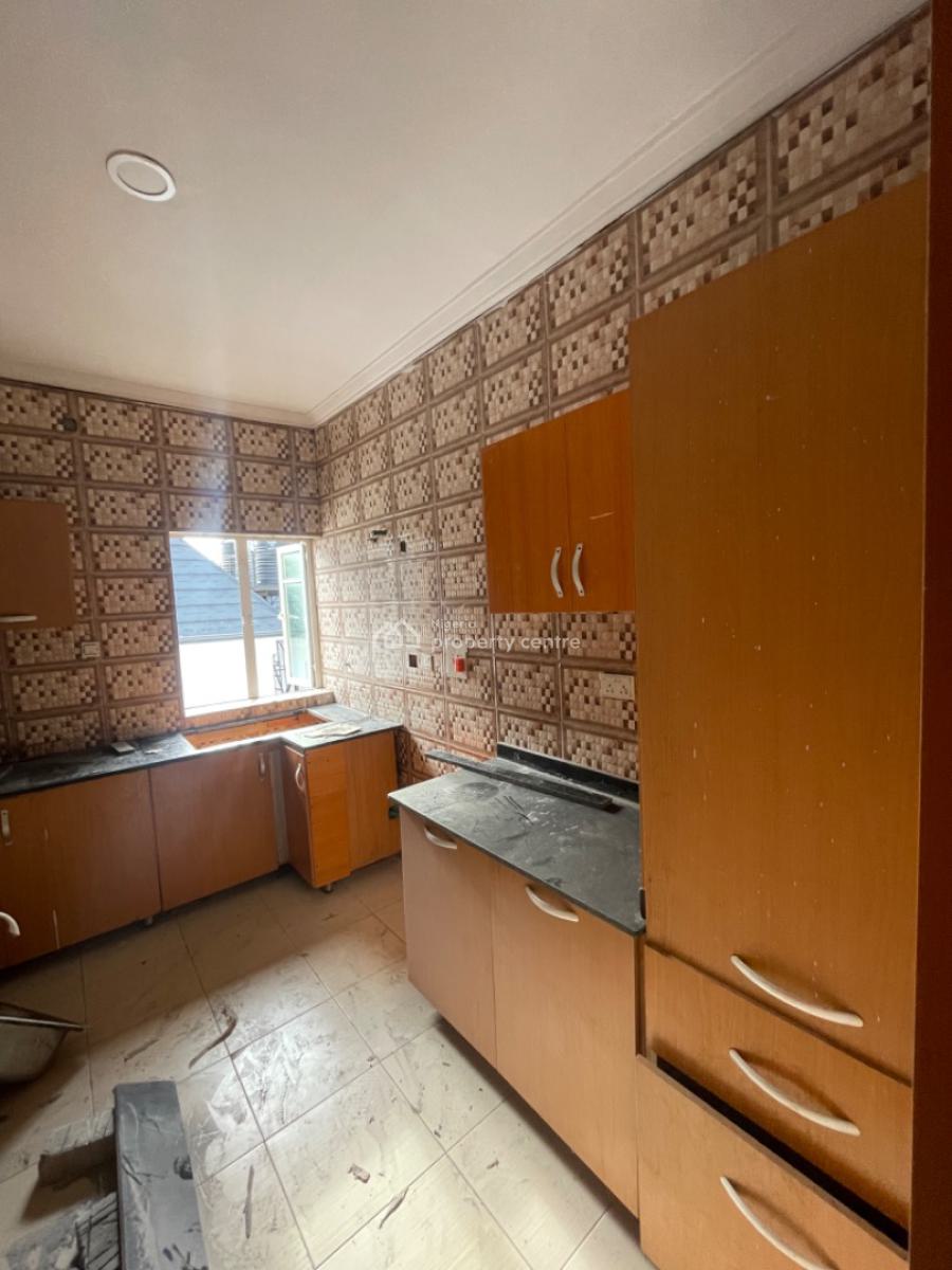 3 Bedroom Flats Ikota Gra, Ikota Gra, Ikota Villa Estate, Ikota, Lekki, Lagos, Flat / Apartment for Rent