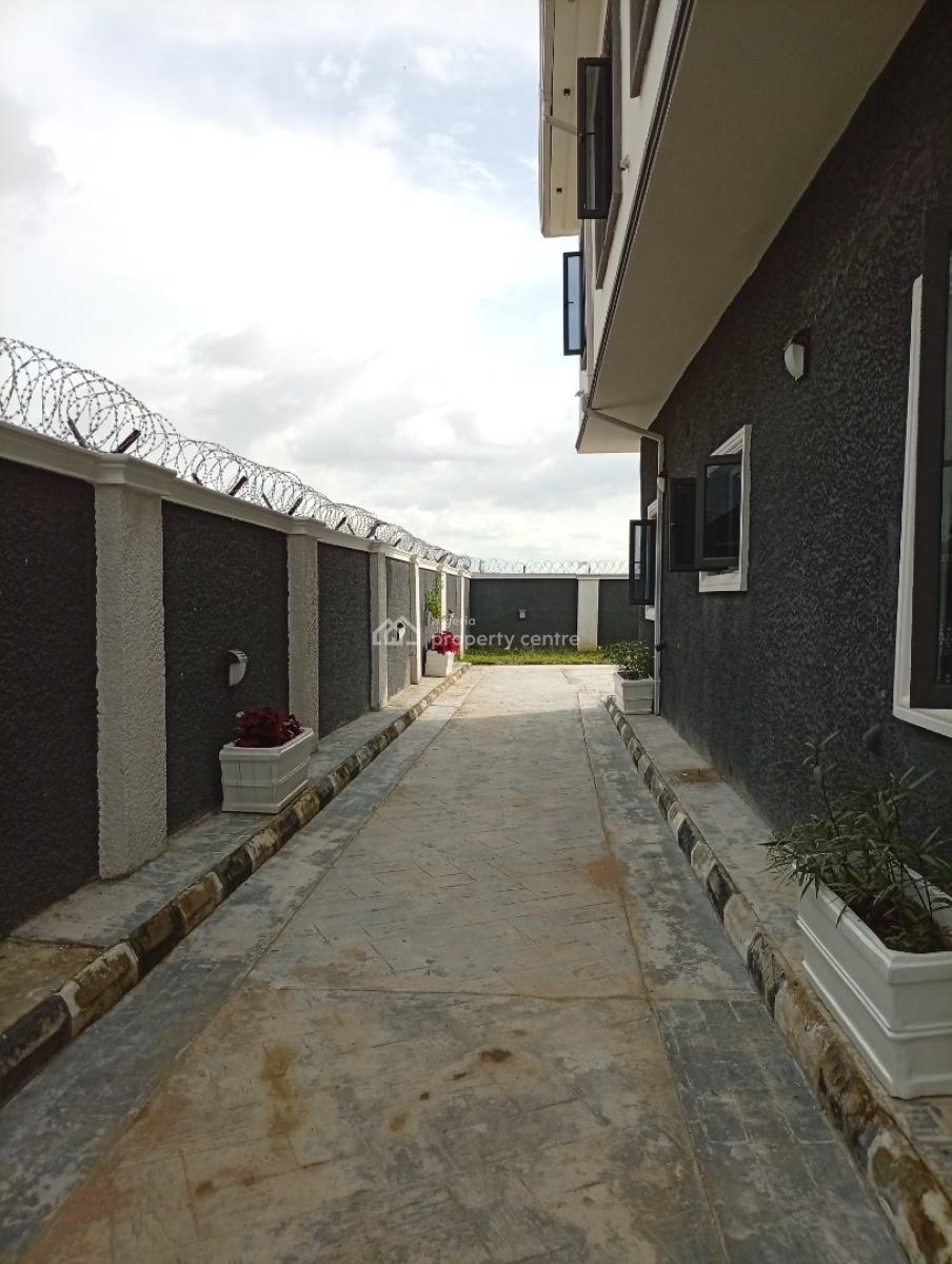 Brand New 4 Bedrooms Semidetached Duplex, Family Lounge and 1 Room Bq, Efab Queens Gwarinpa Extension, Gwarinpa, Abuja, Semi-detached Duplex for Sale