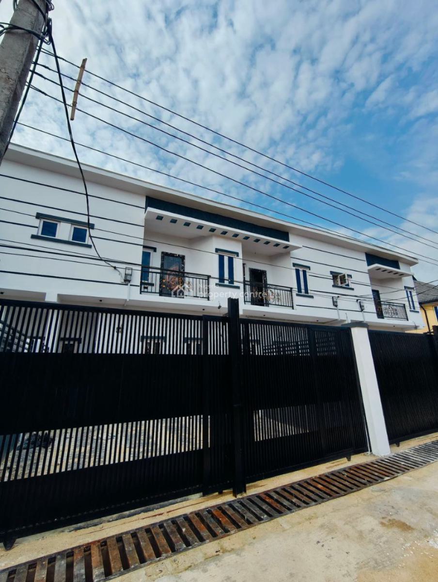 Beautifully Built 4 Bedroom Terraced Duplexes, Gbagada, Lagos, Terraced Duplex for Sale