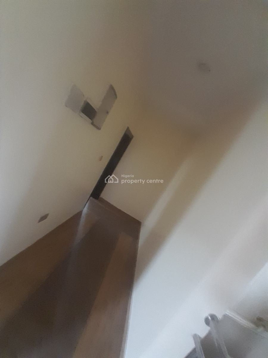 Spacious and Standard 3bedroom Duplex with 2 Sittings, Fo1 Layout, Kubwa, Abuja, Semi-detached Duplex for Rent