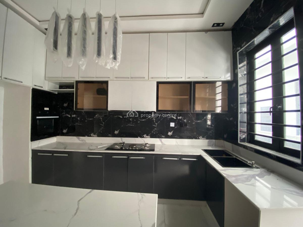 4 Bedrooms Detached Duplex with Bq, Ikota Villa Estate, Lekki, Lagos, Detached Duplex for Sale