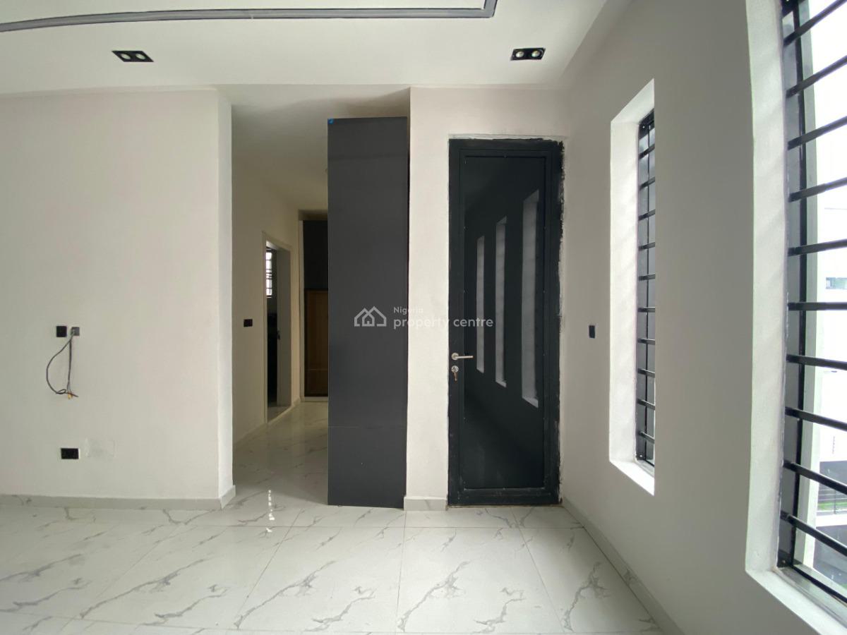 4 Bedrooms Detached Duplex with Bq, Ikota Villa Estate, Lekki, Lagos, Detached Duplex for Sale