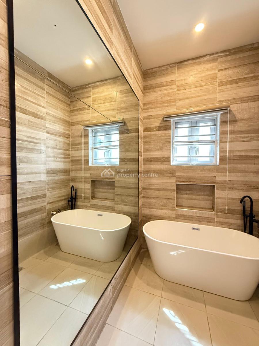 Luxuriously Designed One Bedroom Apartment with Cinema and Bathtub, Osapa London, Lekki, Lagos, Flat / Apartment Short Let