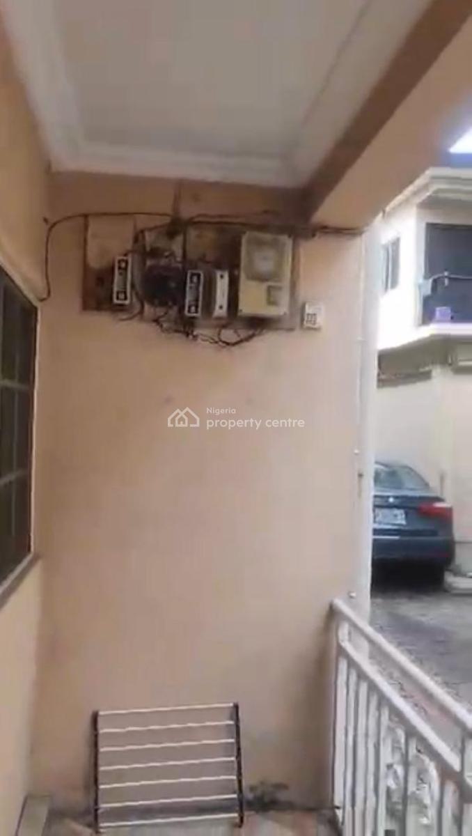 2 Bedrooms Flat, Ajao Estate, Anthony, Maryland, Lagos, House for Rent