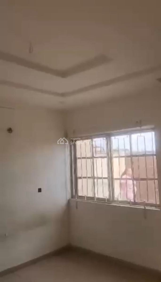 2 Bedrooms Flat, Ajao Estate, Anthony, Maryland, Lagos, House for Rent
