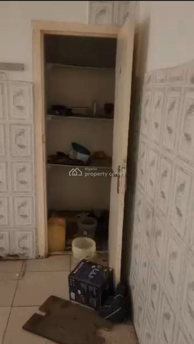 2 Bedrooms Flat, Ajao Estate, Anthony, Maryland, Lagos, House for Rent