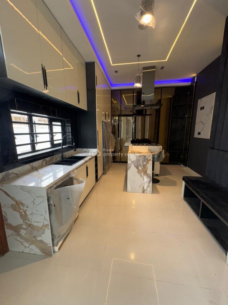 Massive 5 Bedroom Fully Detached Duplex, Orchird Road, Lekki, Lagos, Detached Duplex for Sale