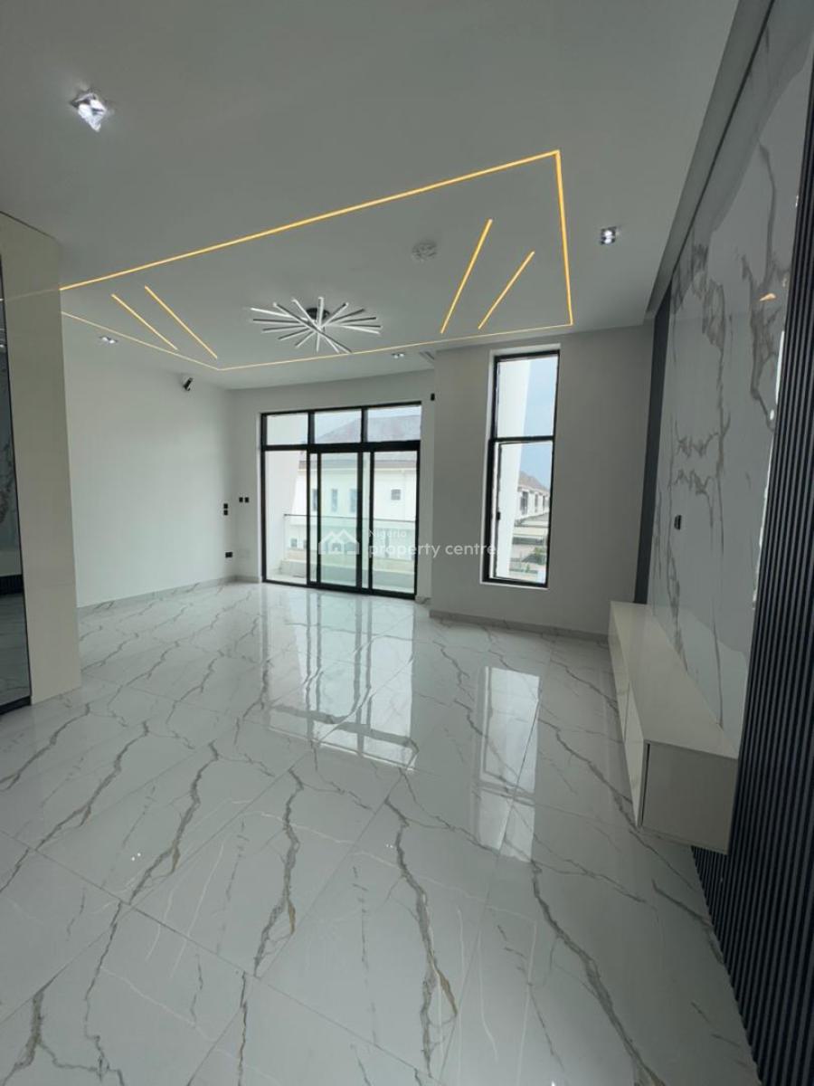 Massive 5 Bedroom Fully Detached Duplex, Orchird Road, Lekki, Lagos, Detached Duplex for Sale
