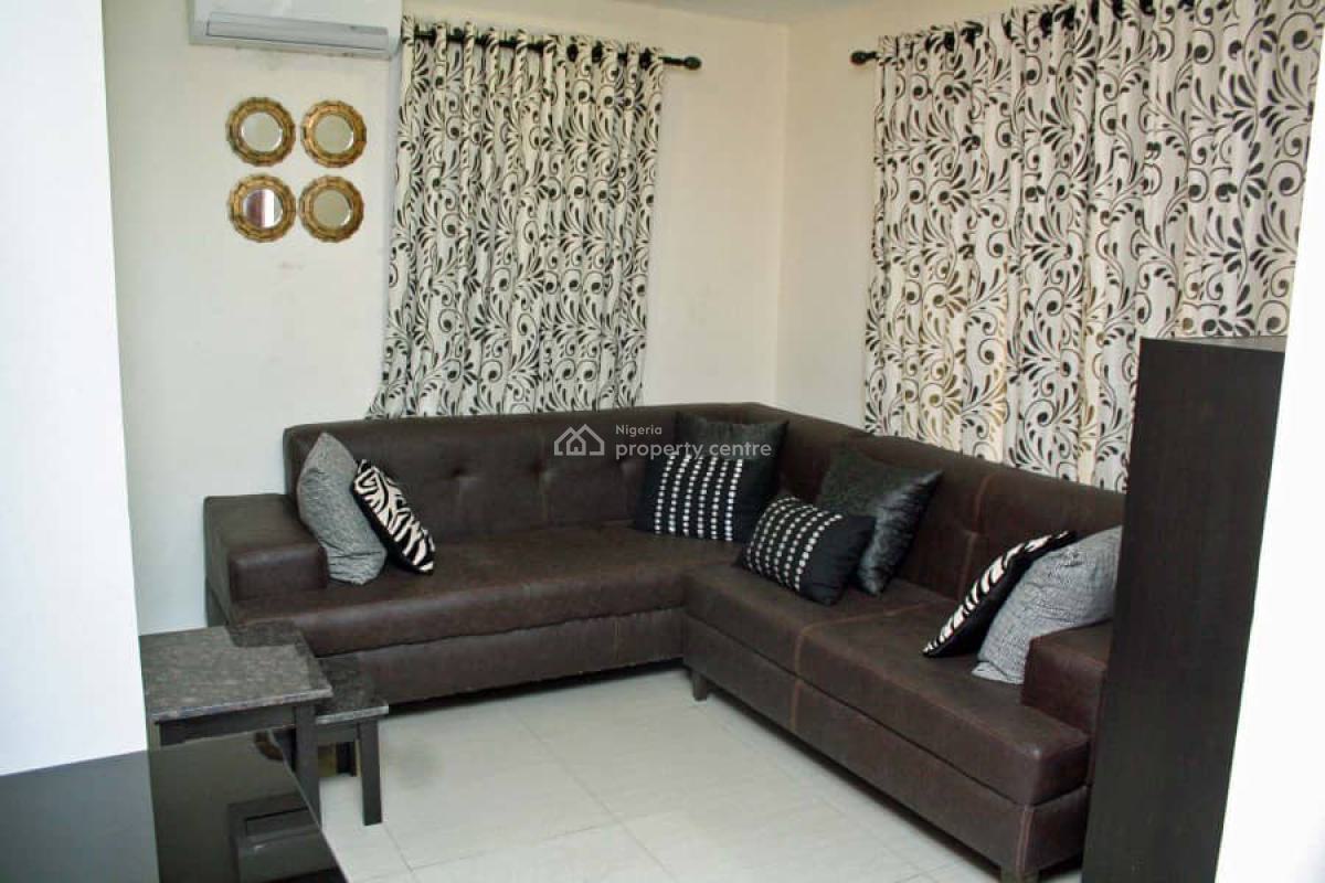 3 Bedroom Apartment, Ikeja Gra, Ikeja, Lagos, Flat / Apartment Short Let