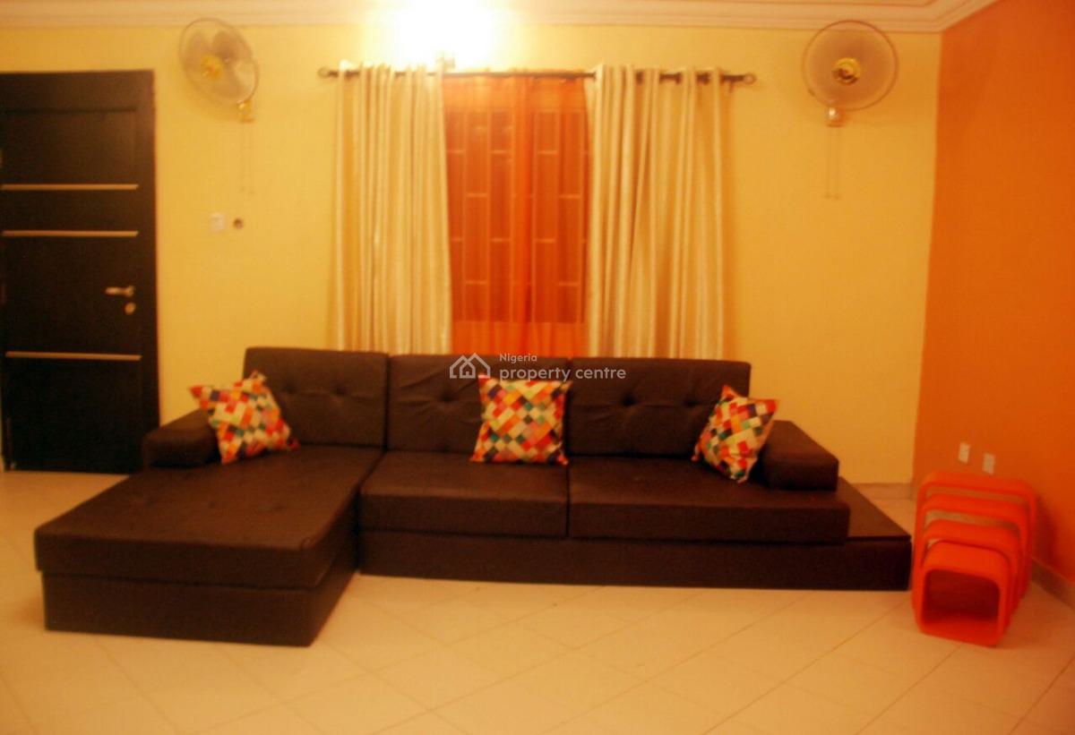 3 Bedroom Apartment, Ikeja Gra, Ikeja, Lagos, Flat / Apartment Short Let