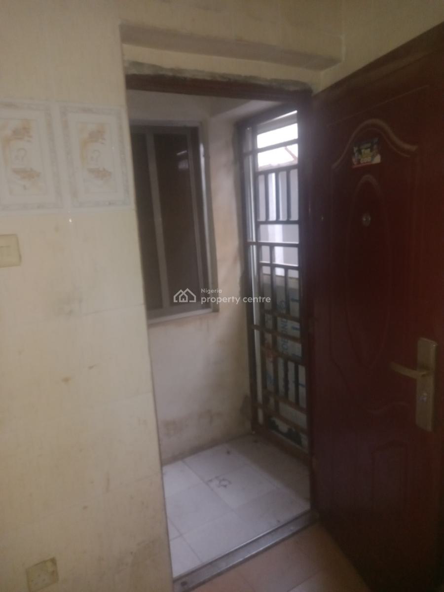 3 Bedroom All Ensuite 2 in a Compound Secured Estate, Oko Oba Gra Scheme 1 Estate, Oko-oba, Agege, Lagos, Flat / Apartment for Sale