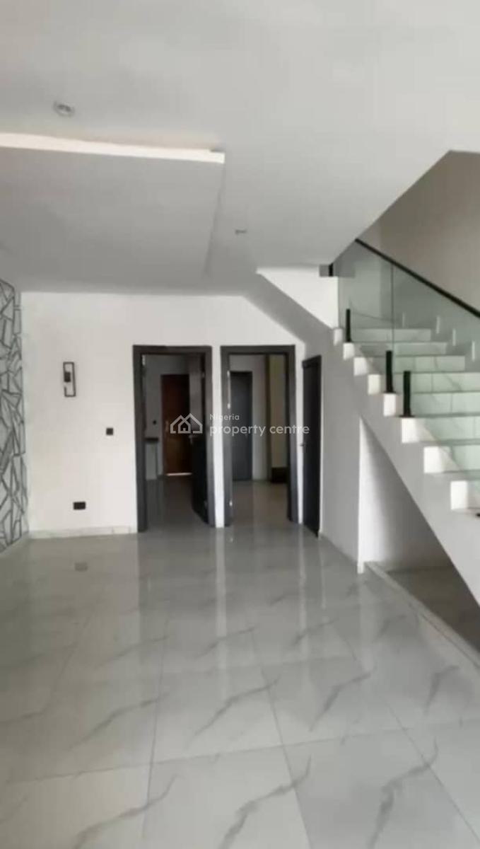 Classic 4 Bedroom Beautiful Semi Detached Duplex, Ikota Gra, Ikota, Lekki, Lagos, Semi-detached Duplex for Sale