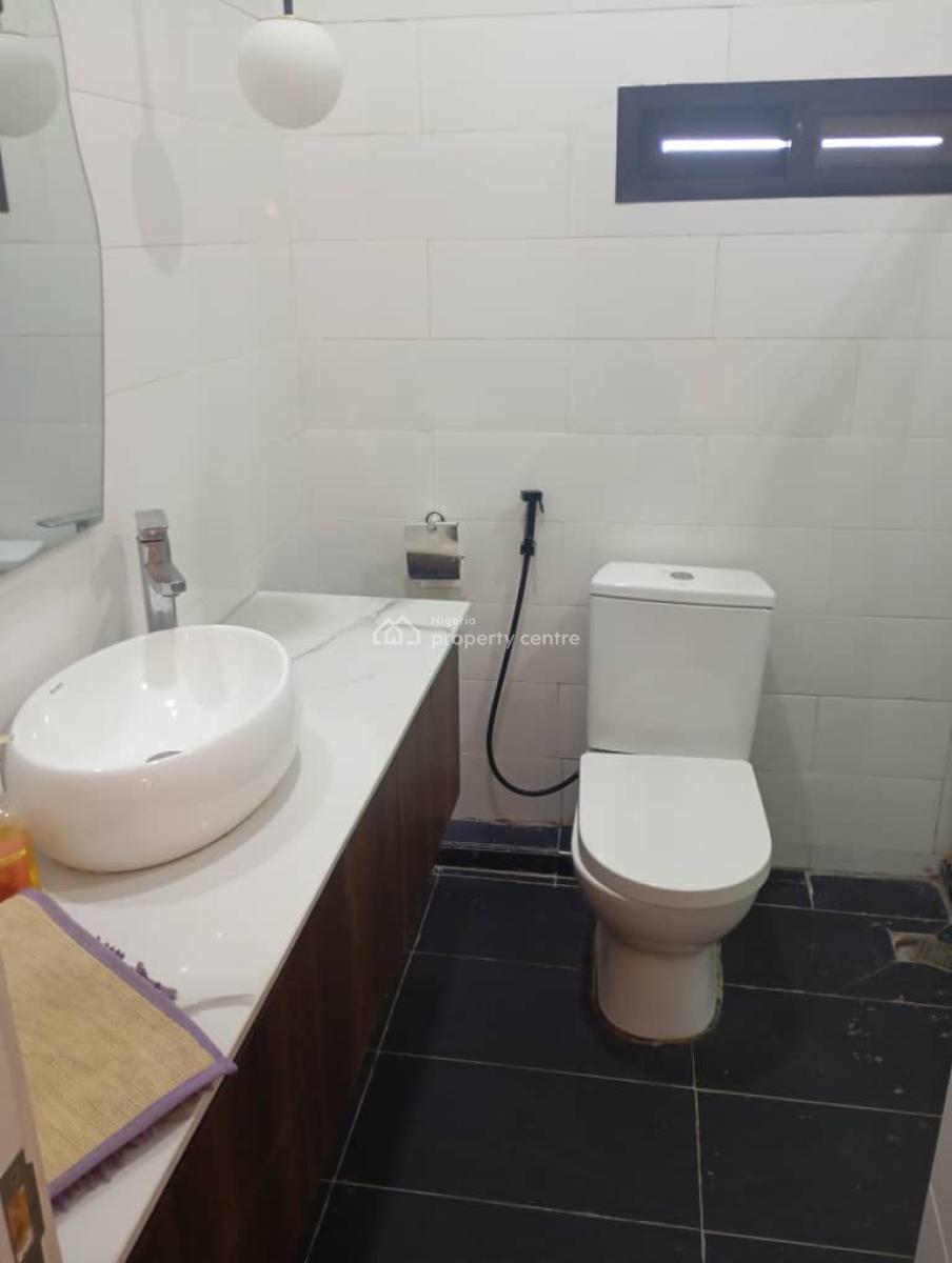 Furnished/unfurnished 3 Bedroom with Swimming Pool & Gym, Clra Estate, Lekki Phase 1, Lekki, Lagos, Flat / Apartment for Sale